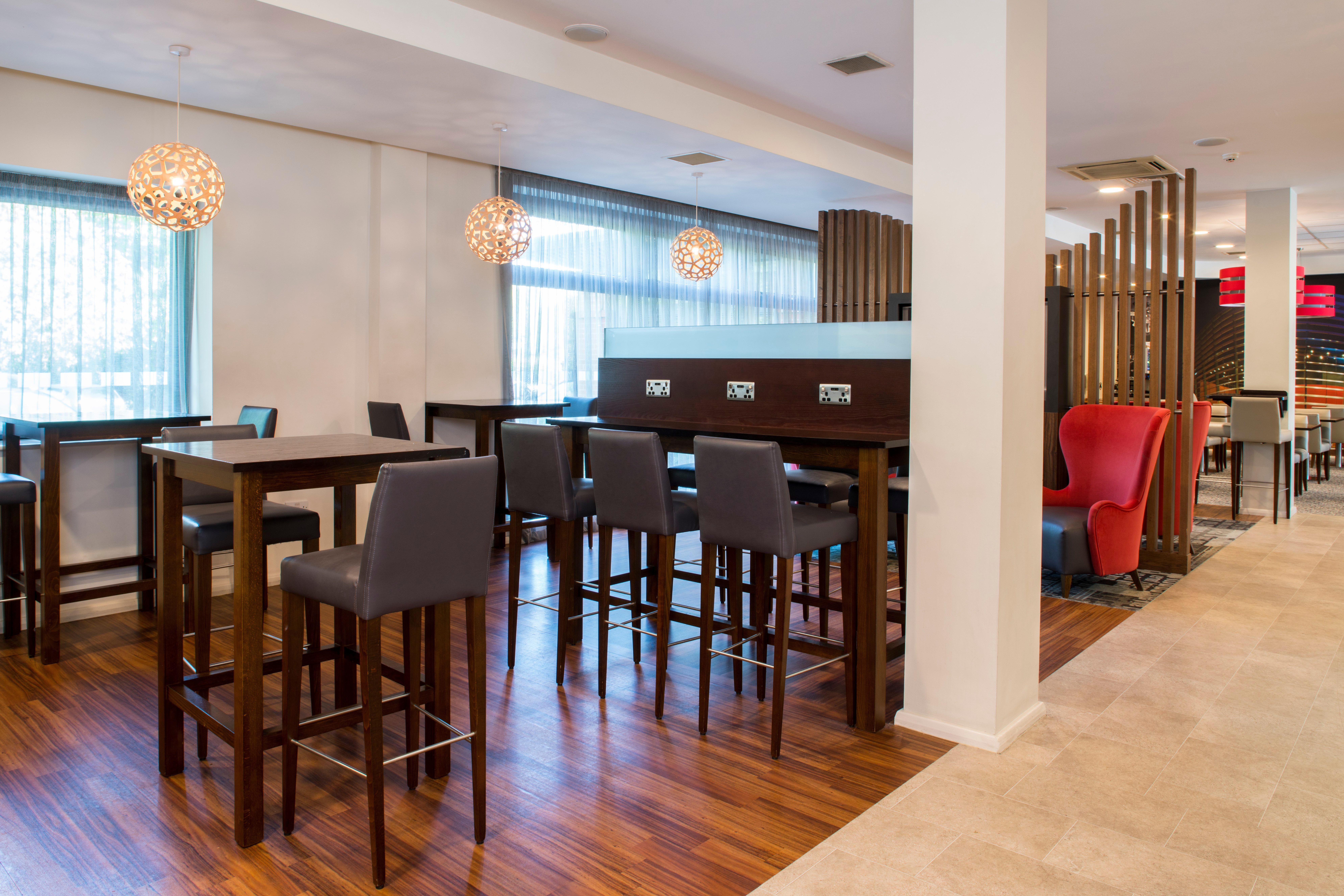 Holiday Inn Express Leicester City By Ihg Exterior foto