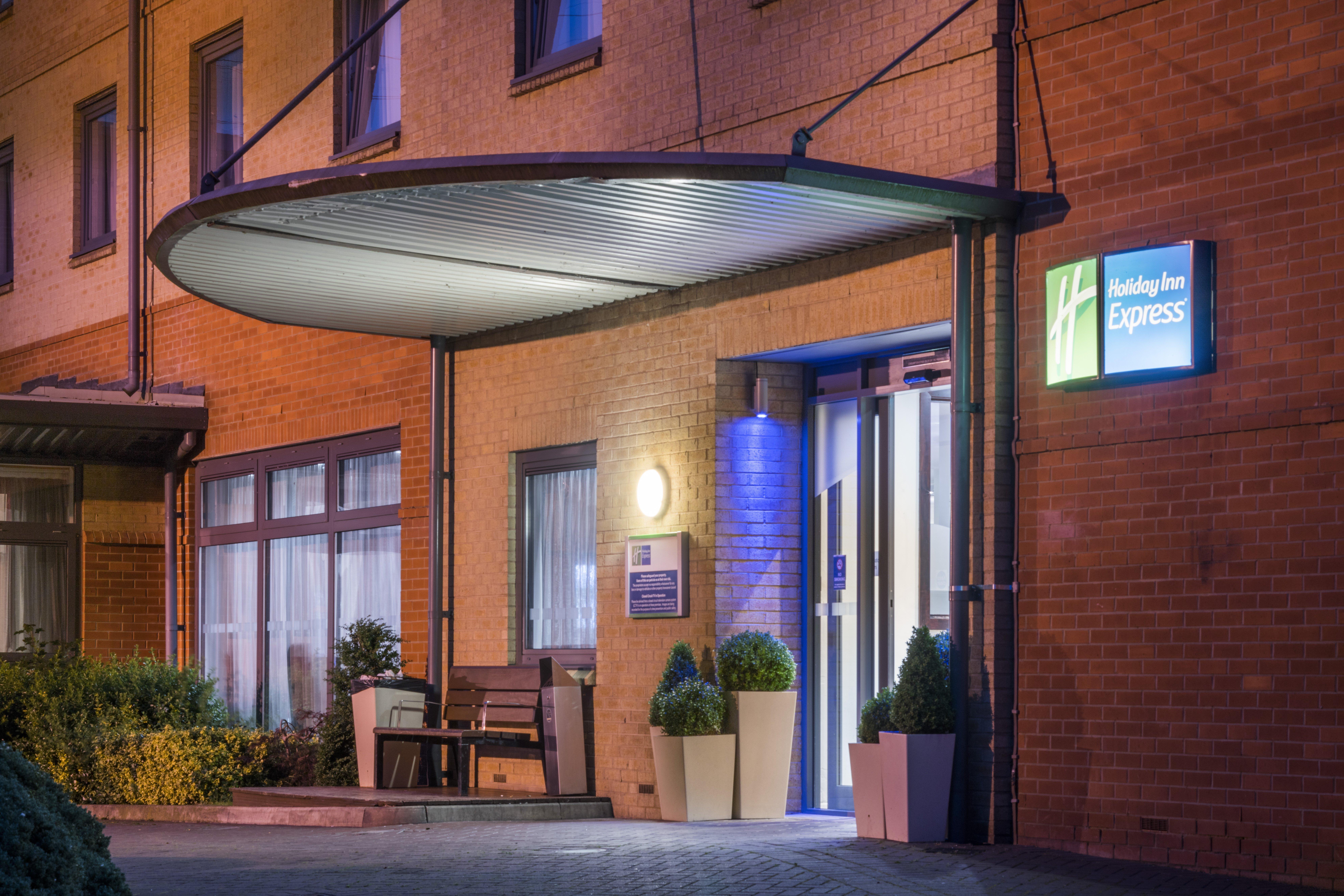 Holiday Inn Express Leicester City By Ihg Exterior foto