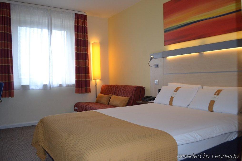 Holiday Inn Express Leicester City By Ihg Exterior foto