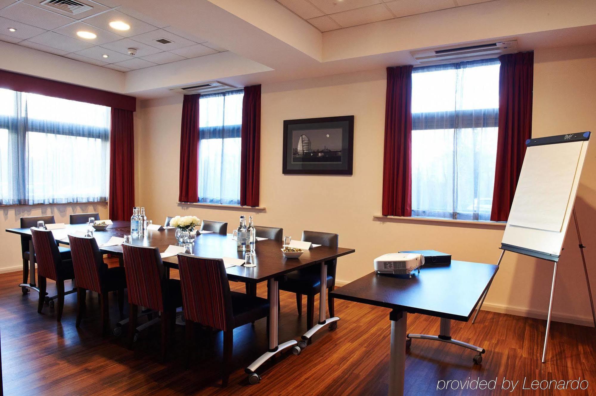 Holiday Inn Express Leicester City By Ihg Exterior foto