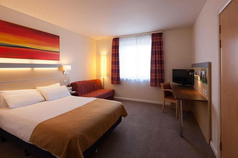 Holiday Inn Express Leicester City By Ihg Exterior foto